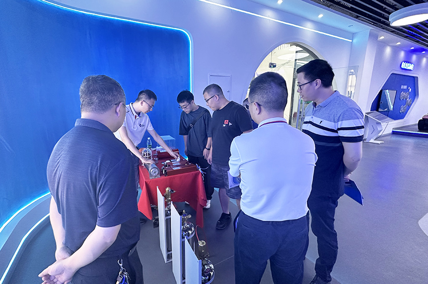 һӭĴѧרҽݰٹ㶫Ƽ